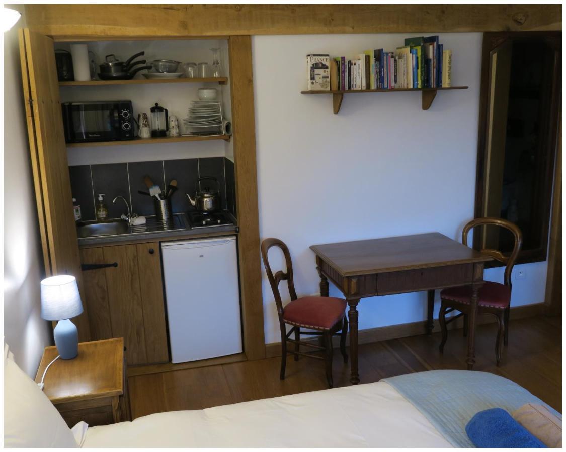 Serenite Verte A La Tuilerie Accommodation La Bazeuge Екстериор снимка