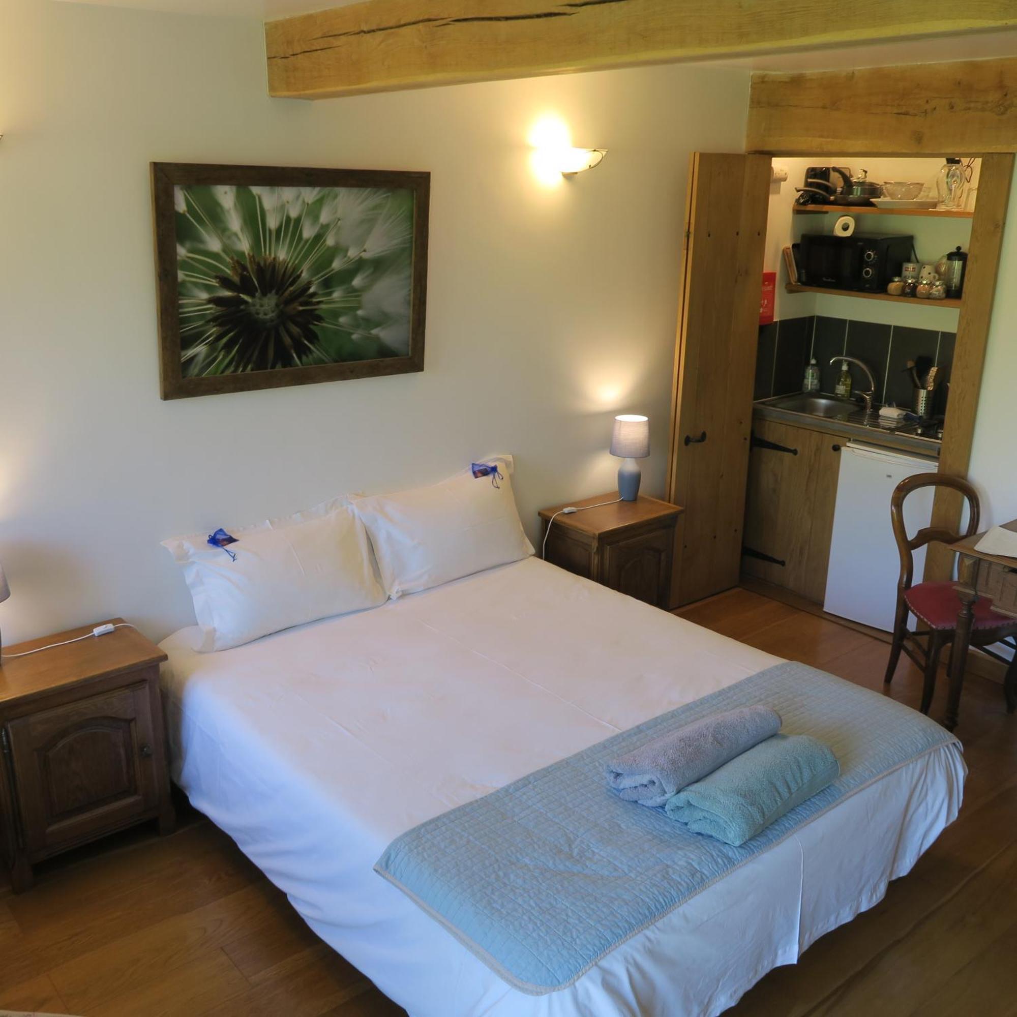 Serenite Verte A La Tuilerie Accommodation La Bazeuge Екстериор снимка